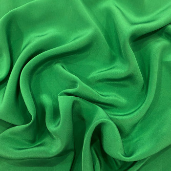 Tissu crêpe de Chine 100% soie vert